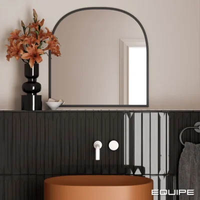Equipe Vitral Axis Black fényes dekorcsempe 5x40 cm